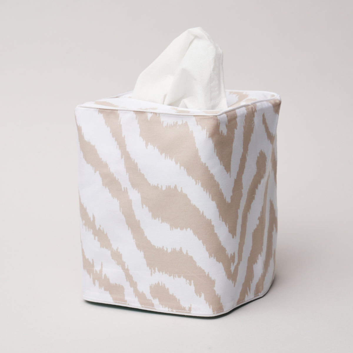 Quincy Tissue Box Cover Color: Sand
